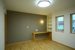 洋室・手造りデスク