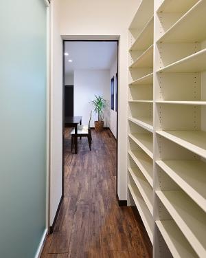 沢山の靴がしまっておける
シューズクローク